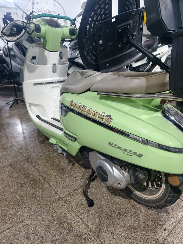 二手南方梦拉丽莎 飞戈