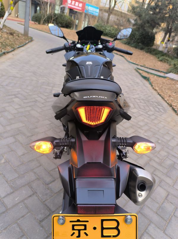 二手豪爵铃木GSX250R