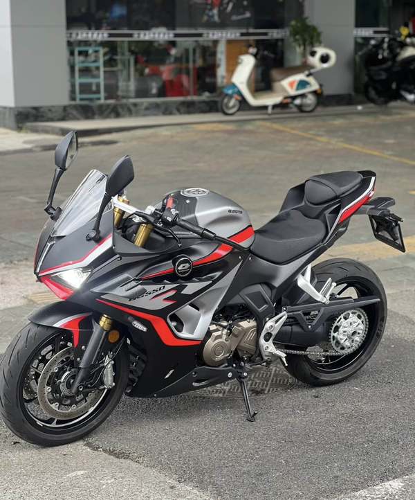 二手QJMOTOR赛550