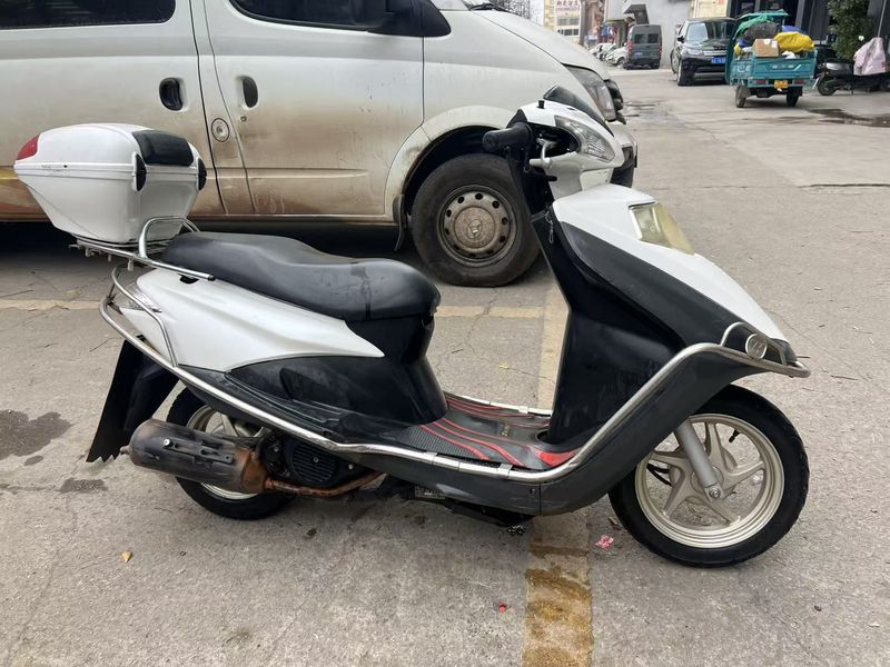 二手五羊本田喜俊WH125T-5