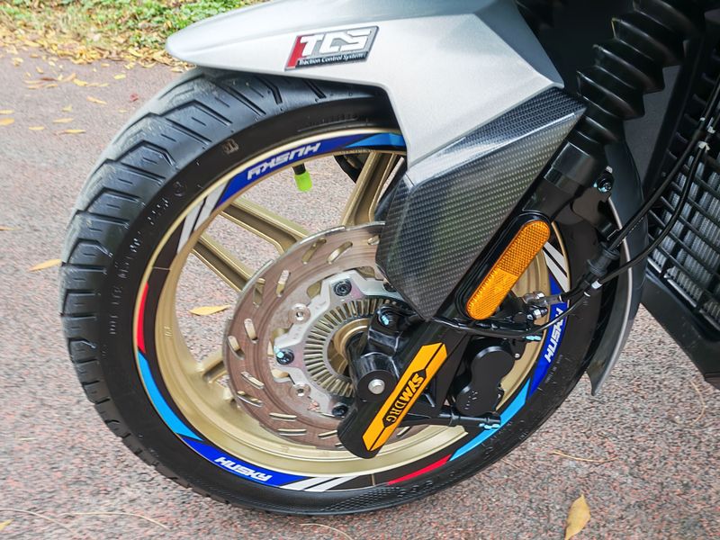 二手三阳哈士奇 Husky ADV300
