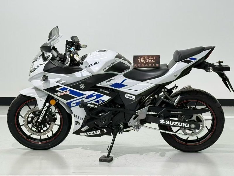 二手豪爵铃木GSX250R