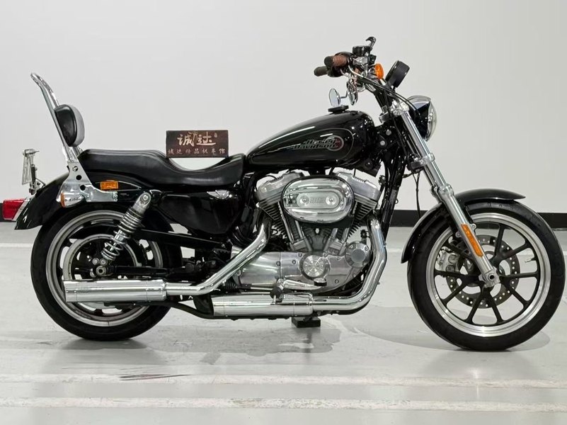 二手哈雷戴维森883L SuperLow