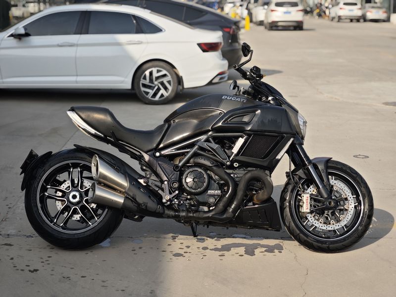 二手杜卡迪Diavel 