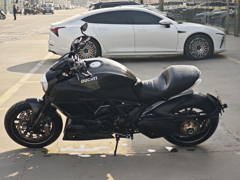 二手杜卡迪Diavel 