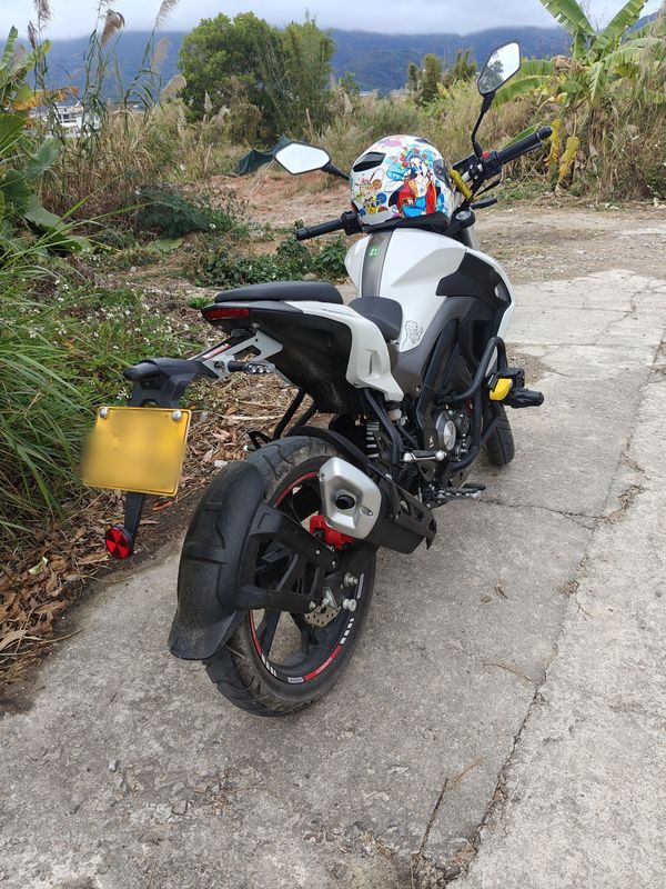 二手贝纳利小迅龙 BN150S