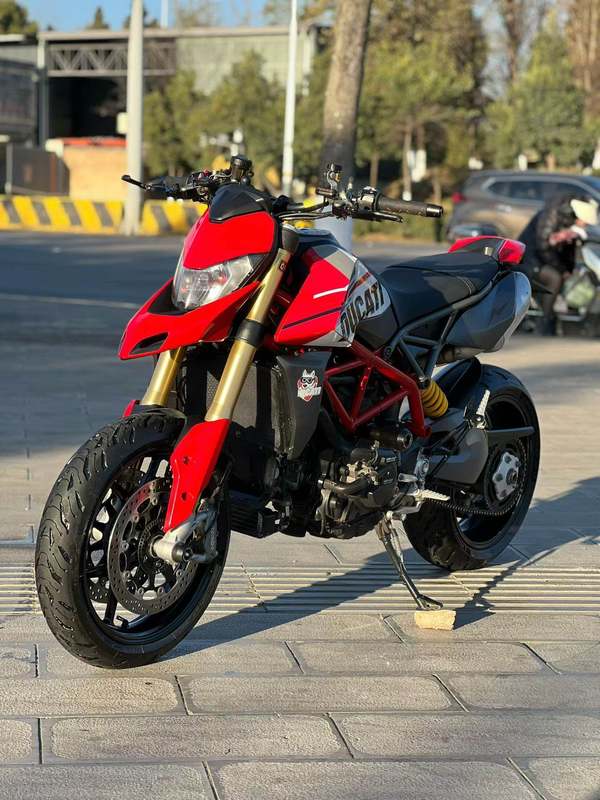 二手杜卡迪Hypermotard 950