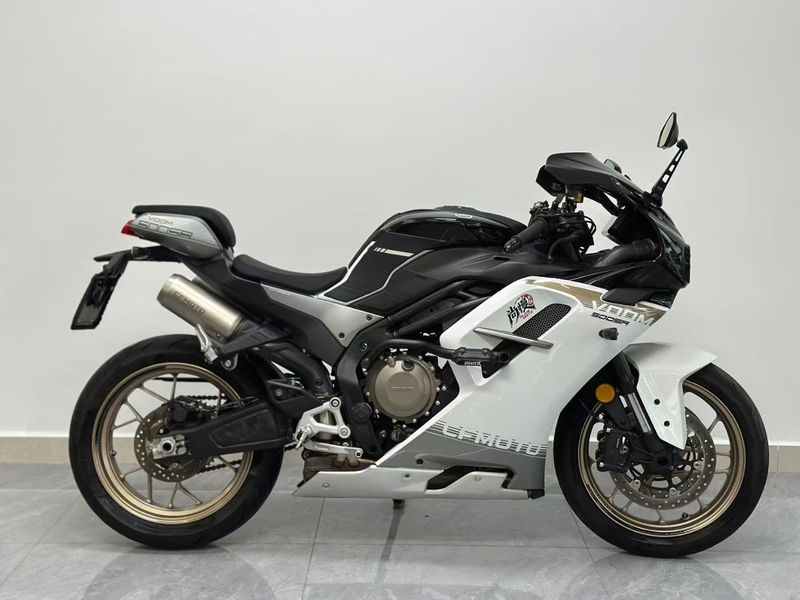 二手春风500SR VOOM