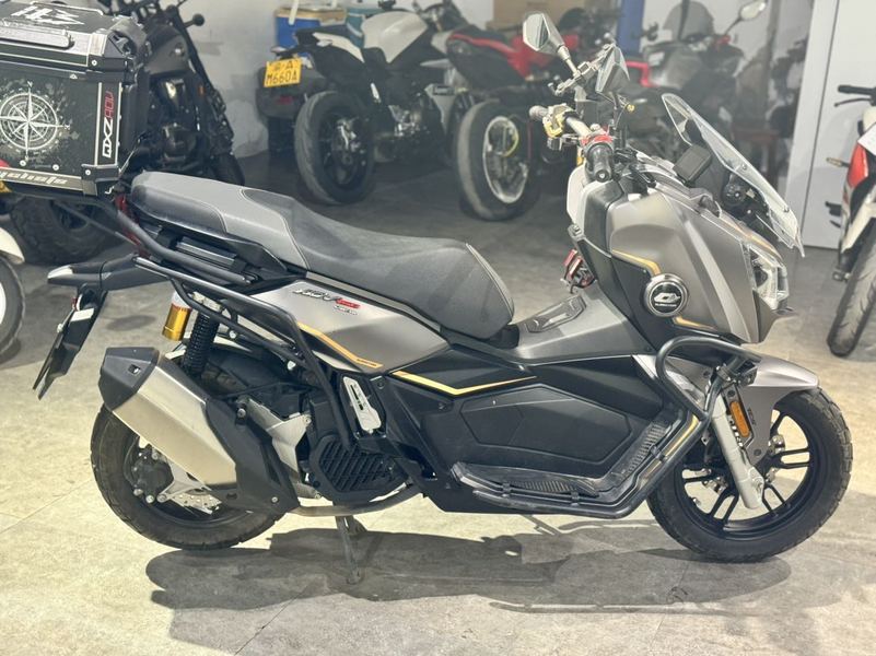 二手QJMOTOR鸿150ADV