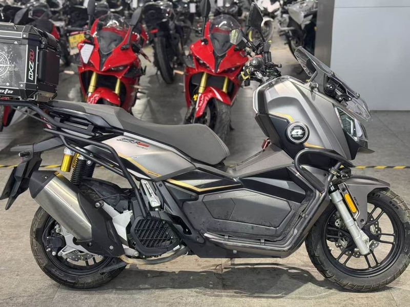 二手QJMOTOR鸿150ADV