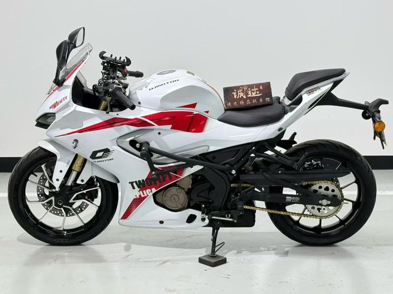 二手QJMOTOR赛250