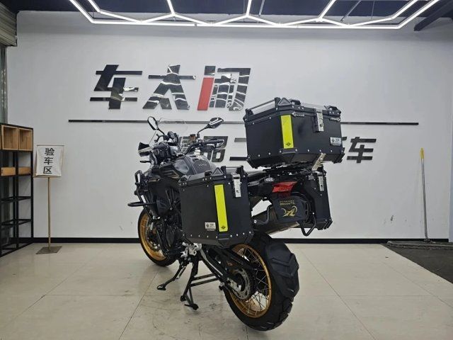 二手贝纳利TRK552