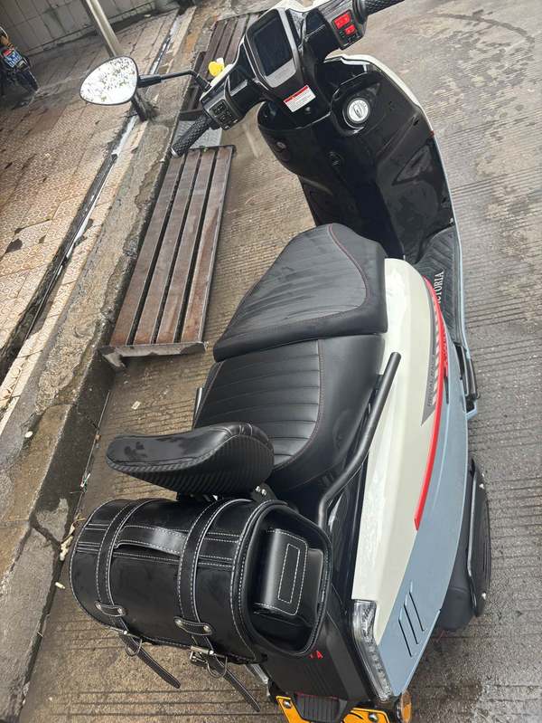 二手维多利亚Sixties 250Si