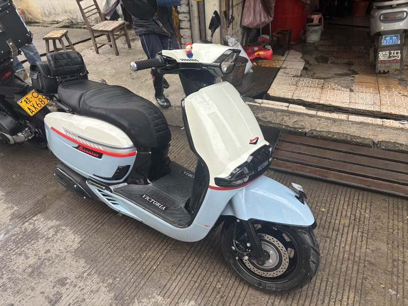 二手维多利亚Sixties 250Si