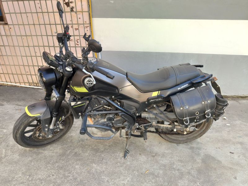 二手贝纳利幼狮 Leoncino 250