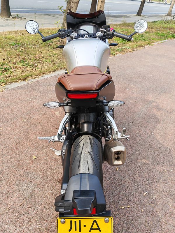 二手凯越321F-Cafe