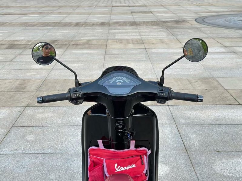 二手VESPASprint 150 Notte