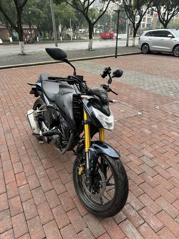 二手五羊本田CB190R 暴锋眼