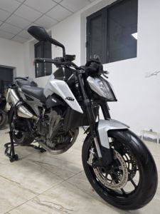 二手KTMR2R790 Duke