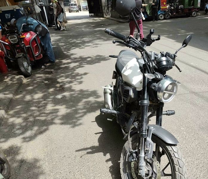 二手五羊本田鸷道 CB190SS