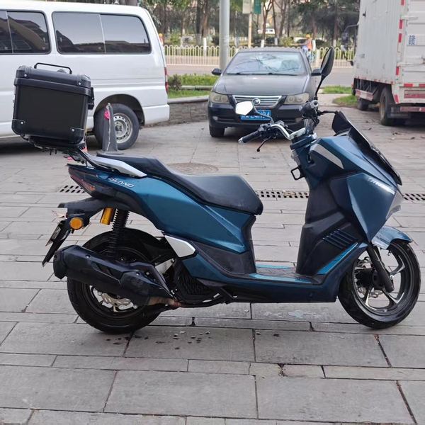 二手猎变闪电狗150