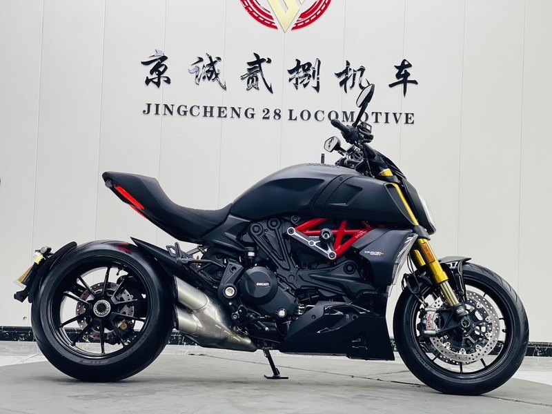 二手杜卡迪Diavel 