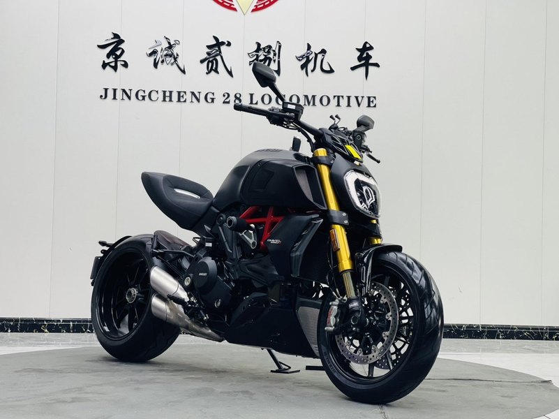 二手杜卡迪Diavel 