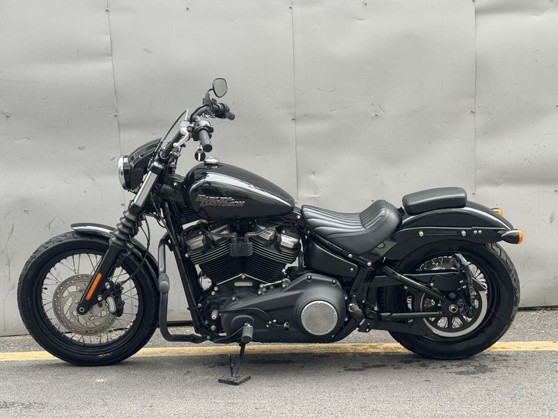 二手哈雷戴维森街霸 Street Bob