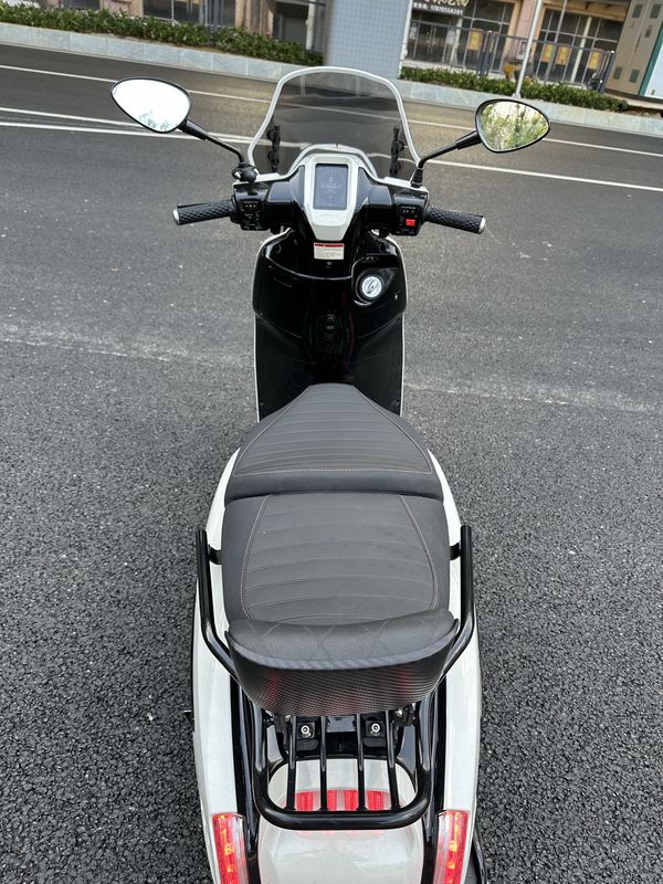 二手维多利亚Sixties 250Si