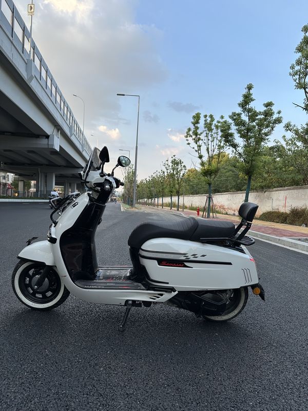 二手维多利亚Sixties 250Si