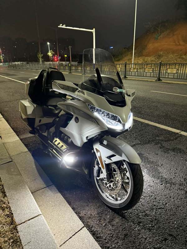 二手本田Gold Wing GL1800