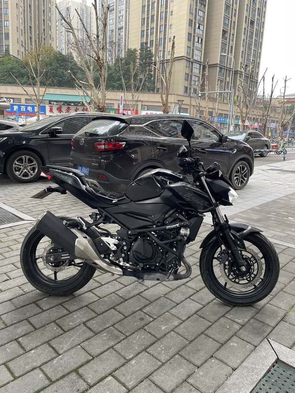 二手川崎Z400