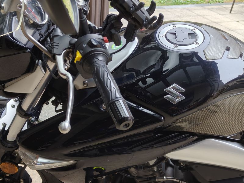 二手豪爵铃木骊驰 GW250