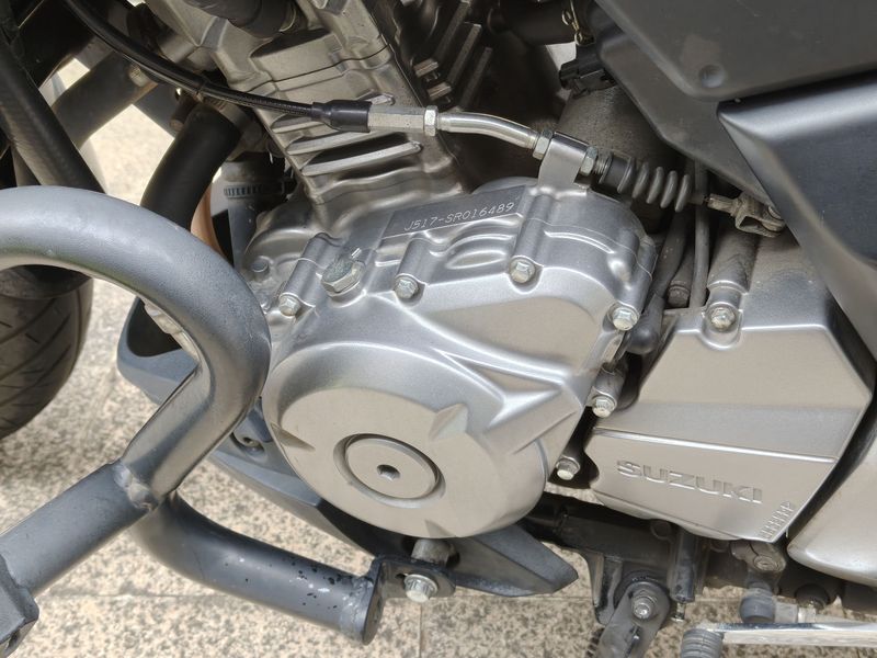 二手豪爵铃木骊驰 GW250