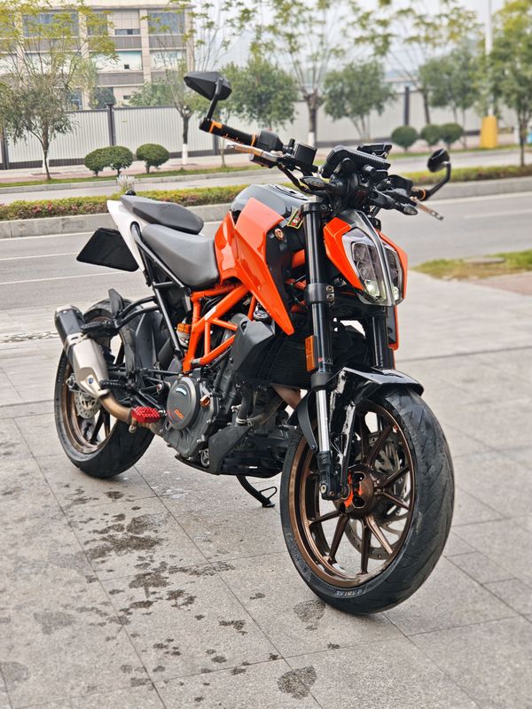 二手KTMR2R390 Duke