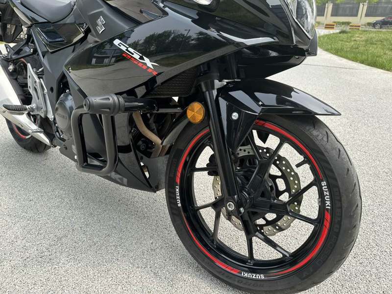 二手豪爵铃木GSX250R