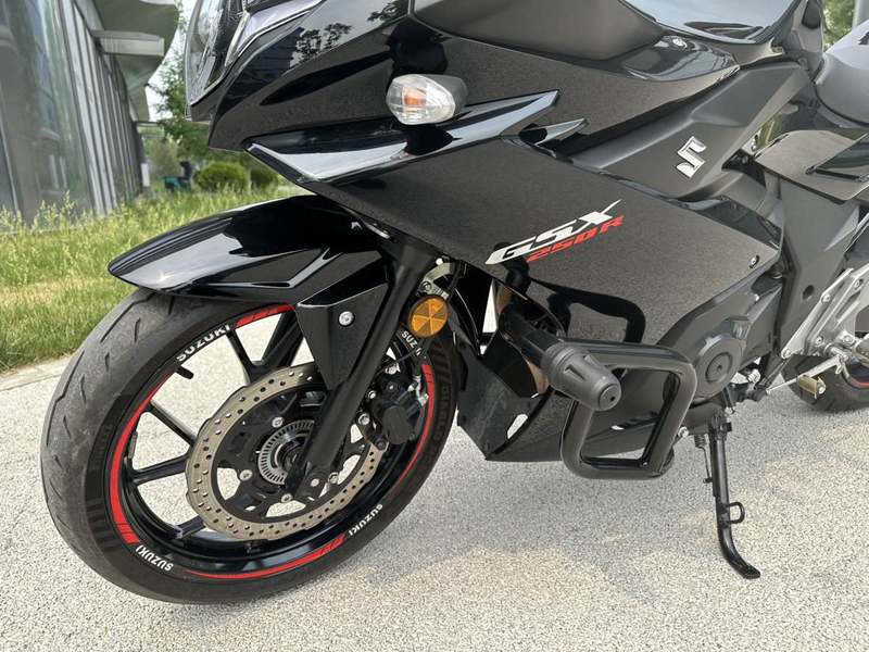 二手豪爵铃木GSX250R