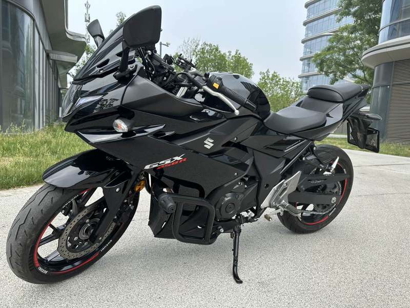 二手豪爵铃木GSX250R