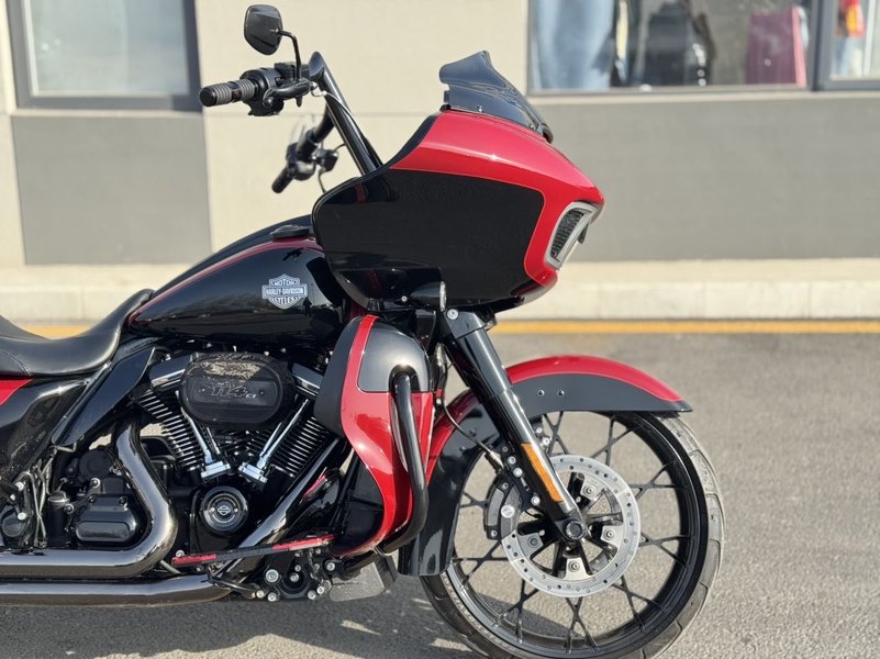 二手哈雷戴维森公路滑翔 Road Glide