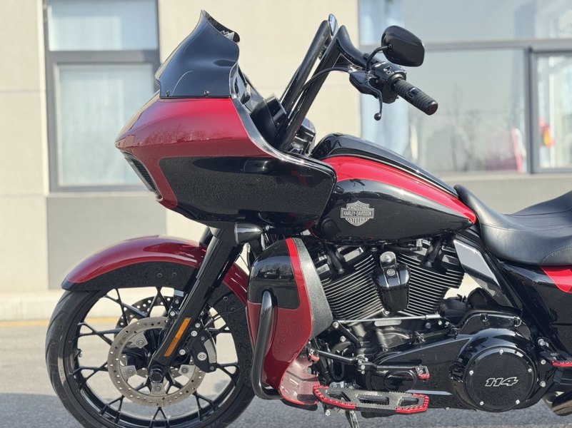 二手哈雷戴维森公路滑翔 Road Glide