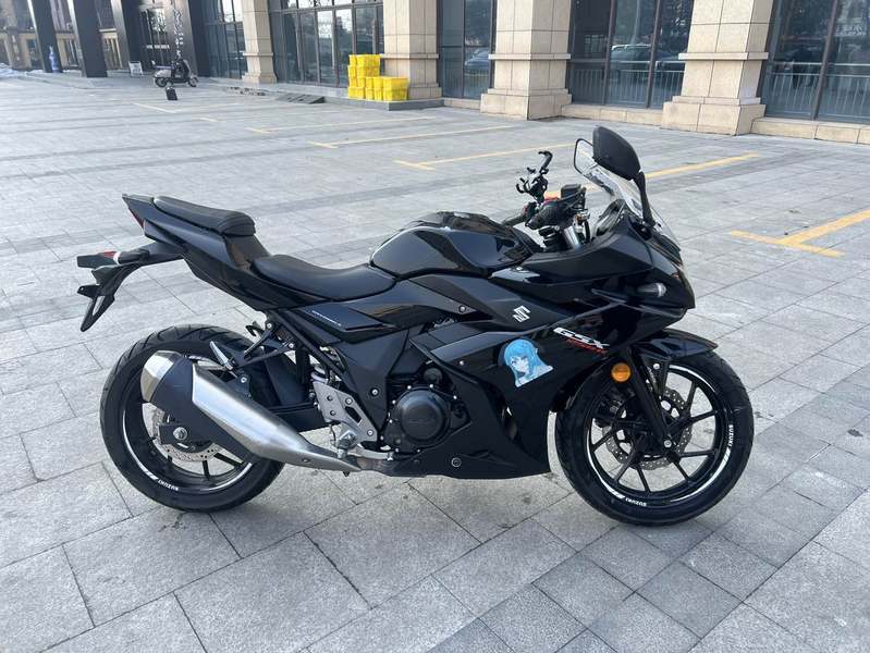 二手豪爵铃木GSX250R