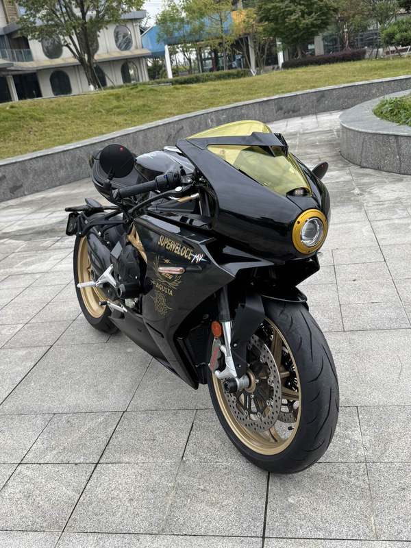 二手奥古斯塔Superveloce 800