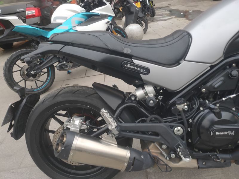 二手贝纳利幼狮 Leoncino 500