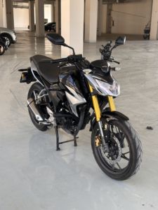 二手五羊本田CB190R 暴锋眼
