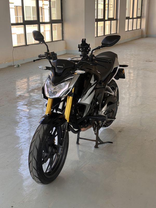 二手五羊本田CB190R 暴锋眼