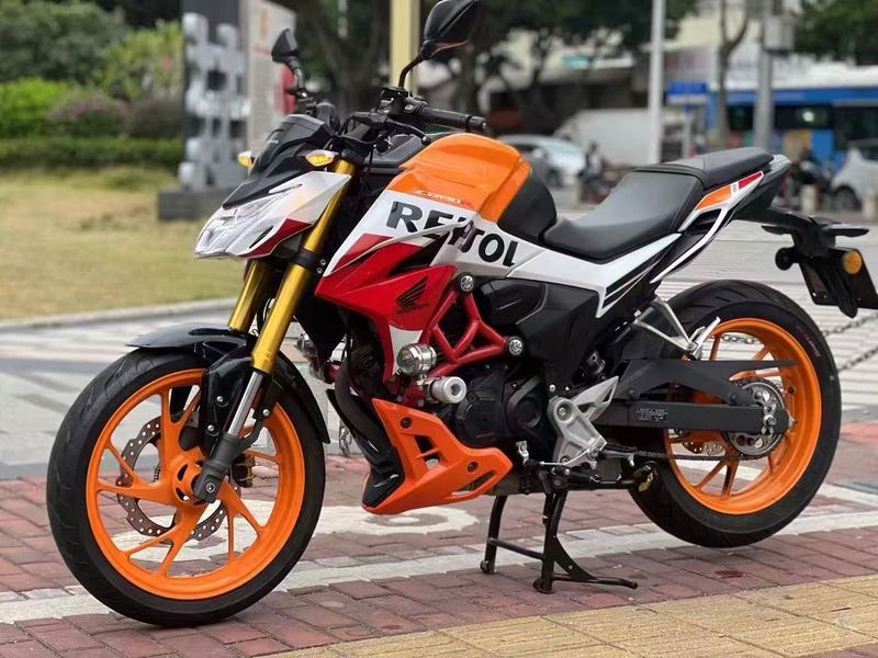 二手五羊本田CB190R 暴锋眼