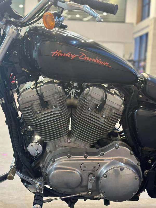 二手哈雷戴维森883L SuperLow
