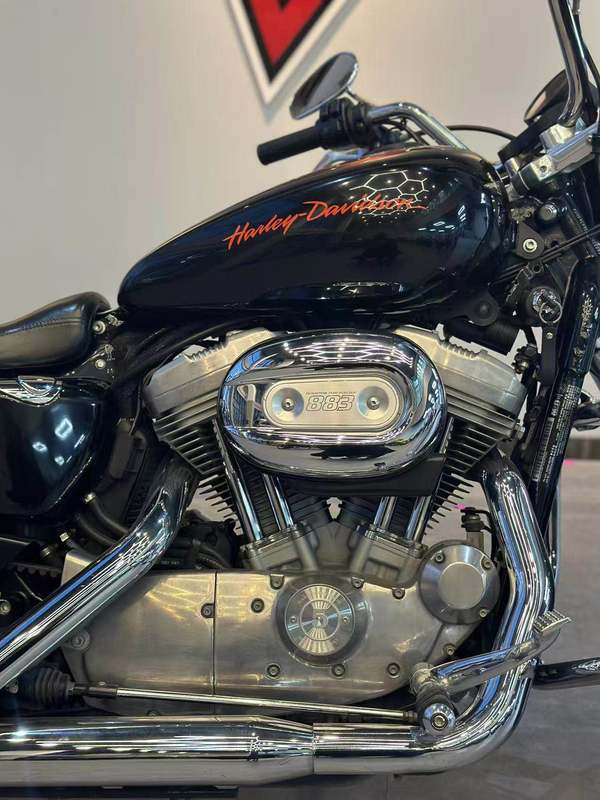 二手哈雷戴维森883L SuperLow