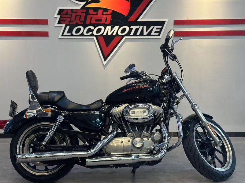 二手哈雷戴维森883L SuperLow
