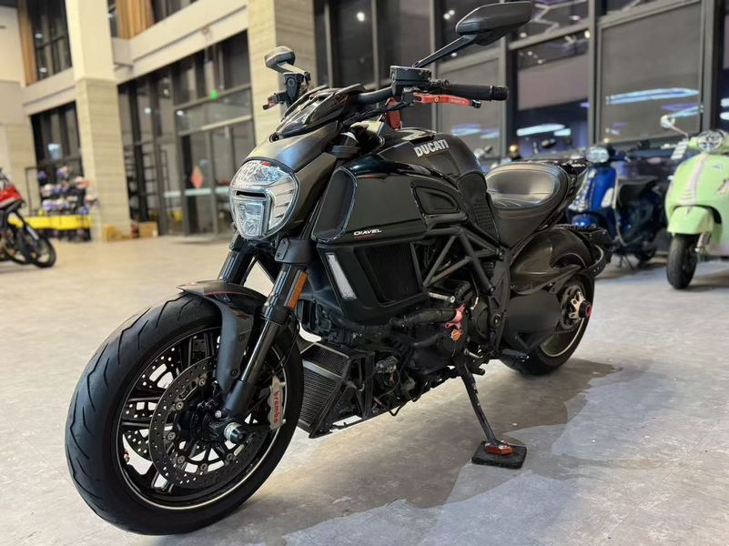 二手杜卡迪Diavel 